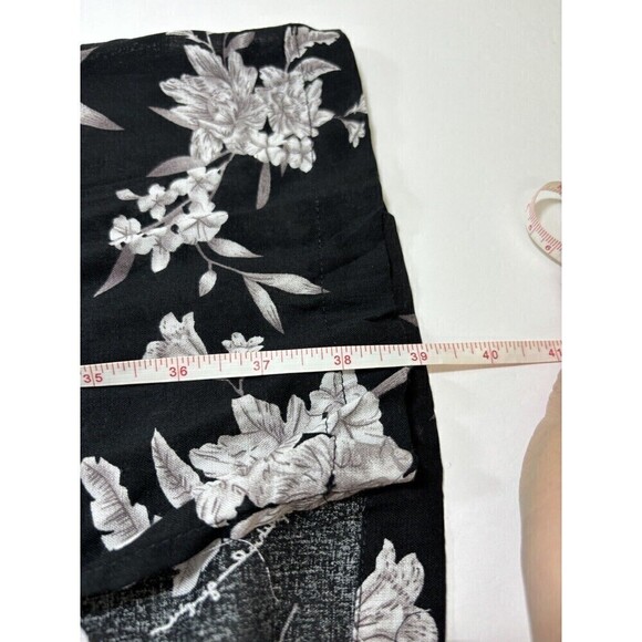 Spiritual Gangster Kimono Overpiece Duster Robe Black White Floral OS Pockets - Picture 8 of 12